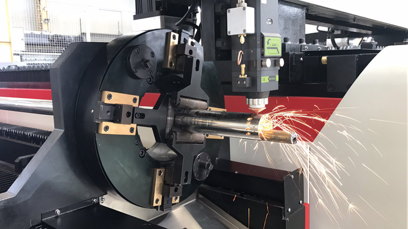 1500W Laser Cutting Machine untuk Dijual Laser Tube Tube dan pemotong logam 1.5KW